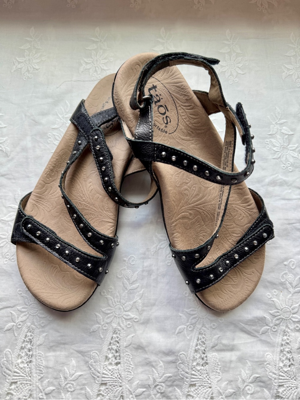Taos Footwear Black Studded Women's Sandals